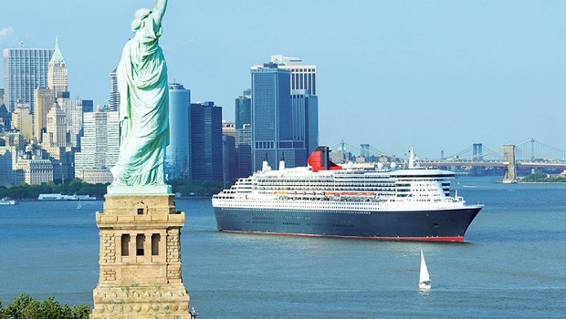 Queen Mary II cruise ship